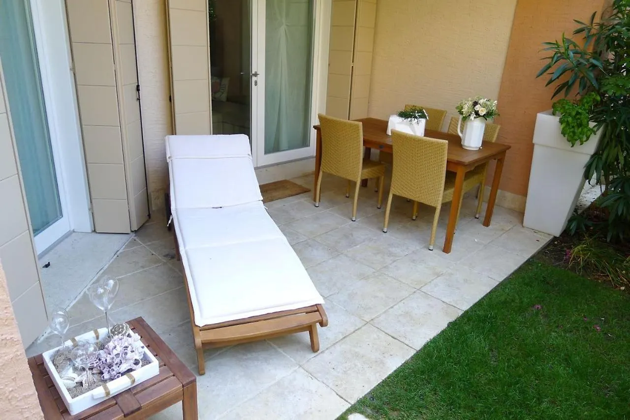 Shore Apartment Jesolo